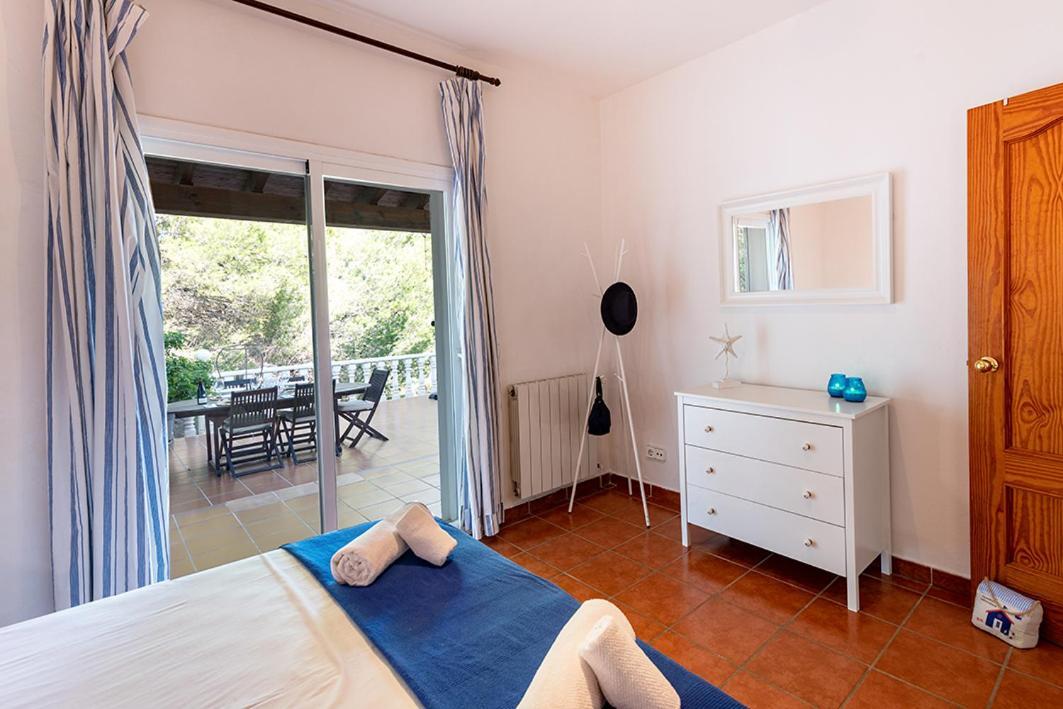 Villa Mercedes Cala Llonga Kültér fotó